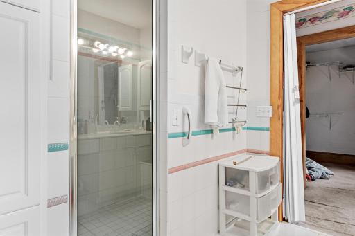 Upper Level Primary Bedroom Ensuite 3/4 Bathroom