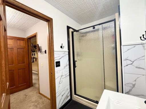 main floor bath
