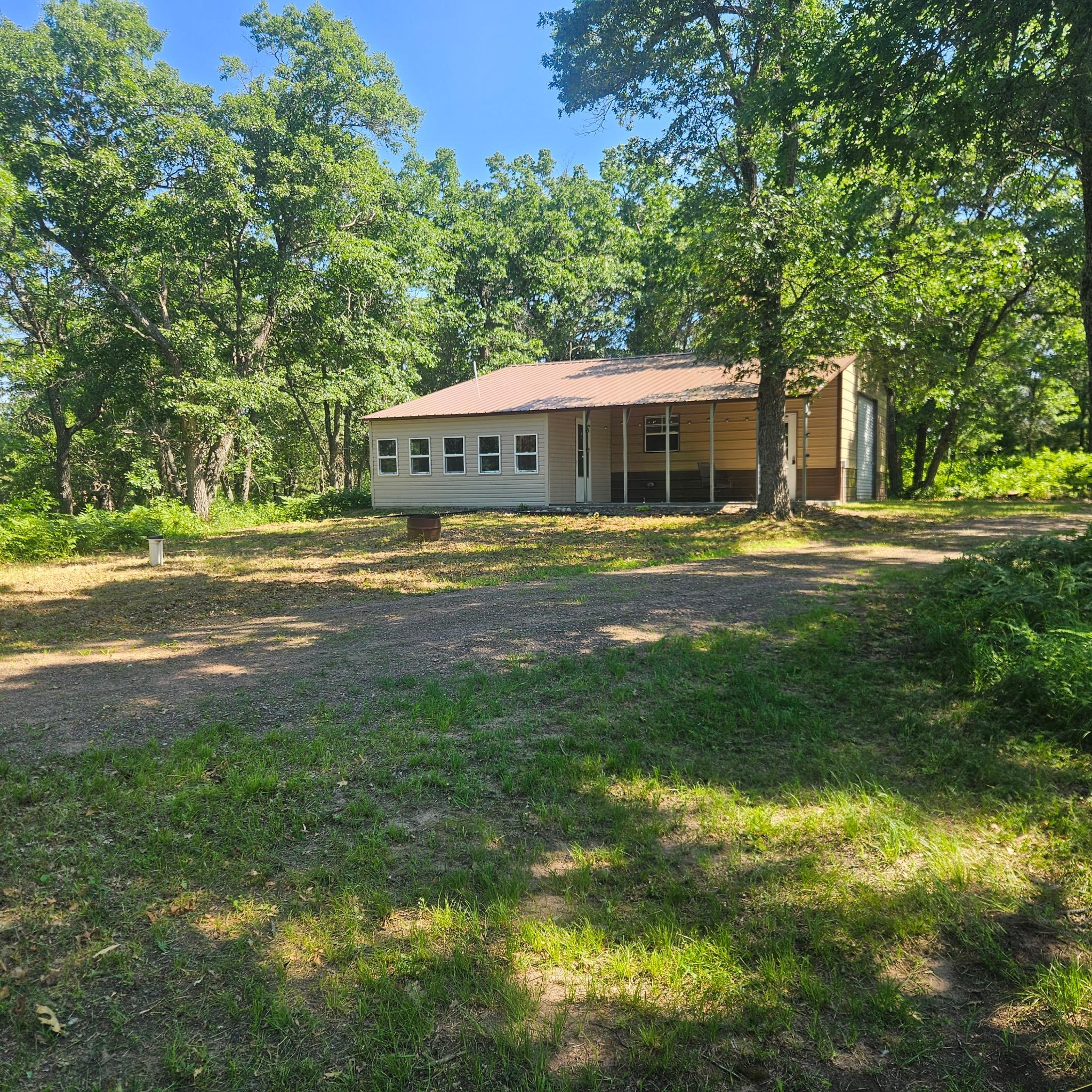 distant side view shed and driveway.jpg