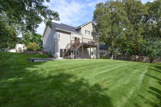 Gorgeous Lot Setting Backs Up to Acreage!