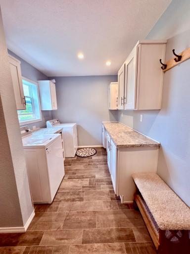 Laundry room/back entry
