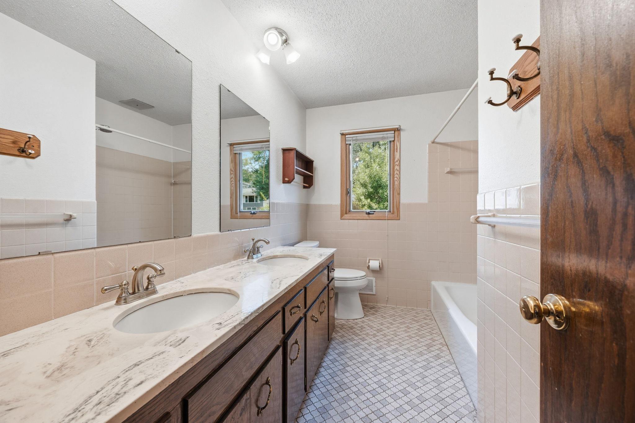 12-web-or-mls-107.jpg