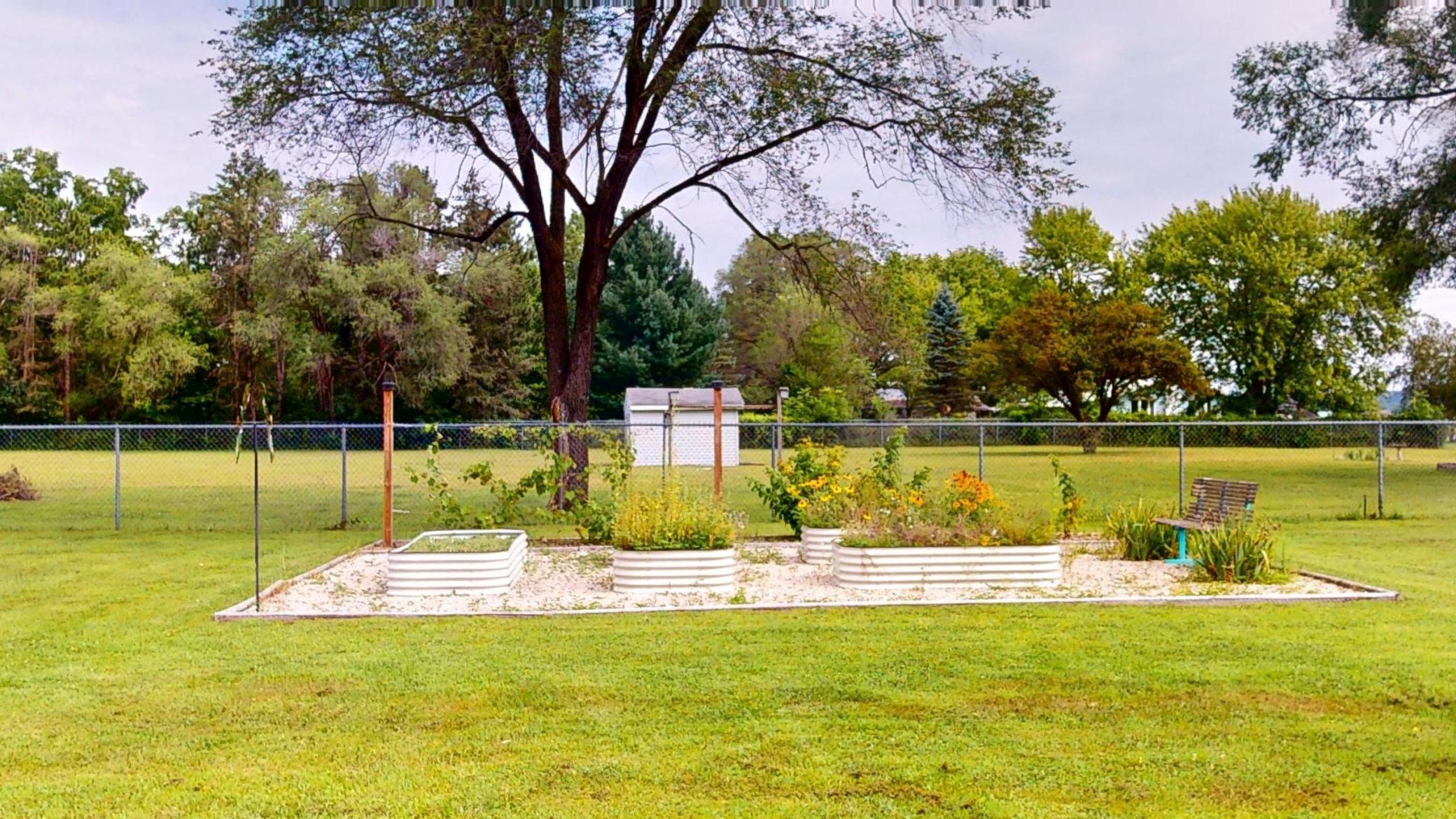 Garden.jpg