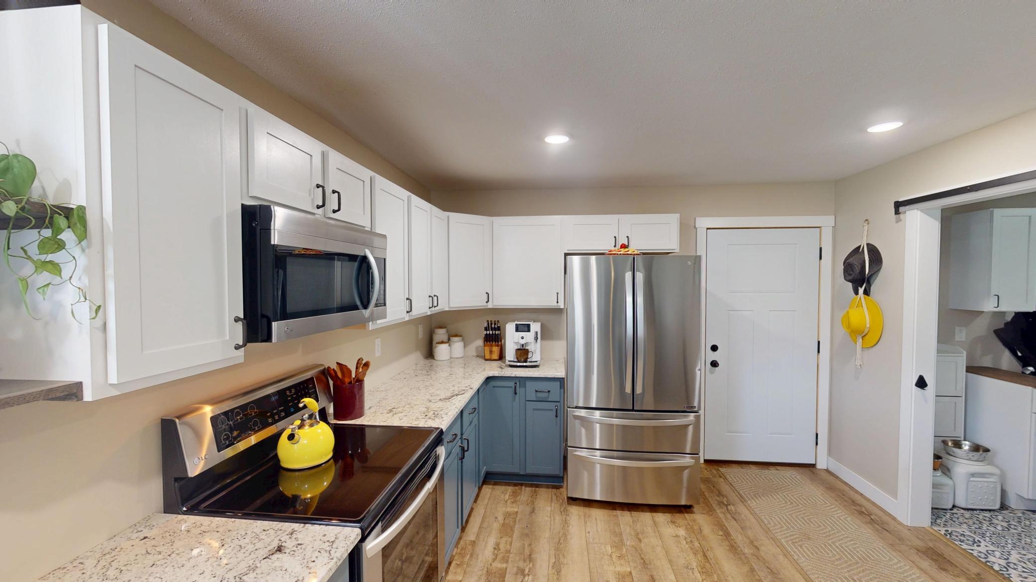 Kitchen_.jpg