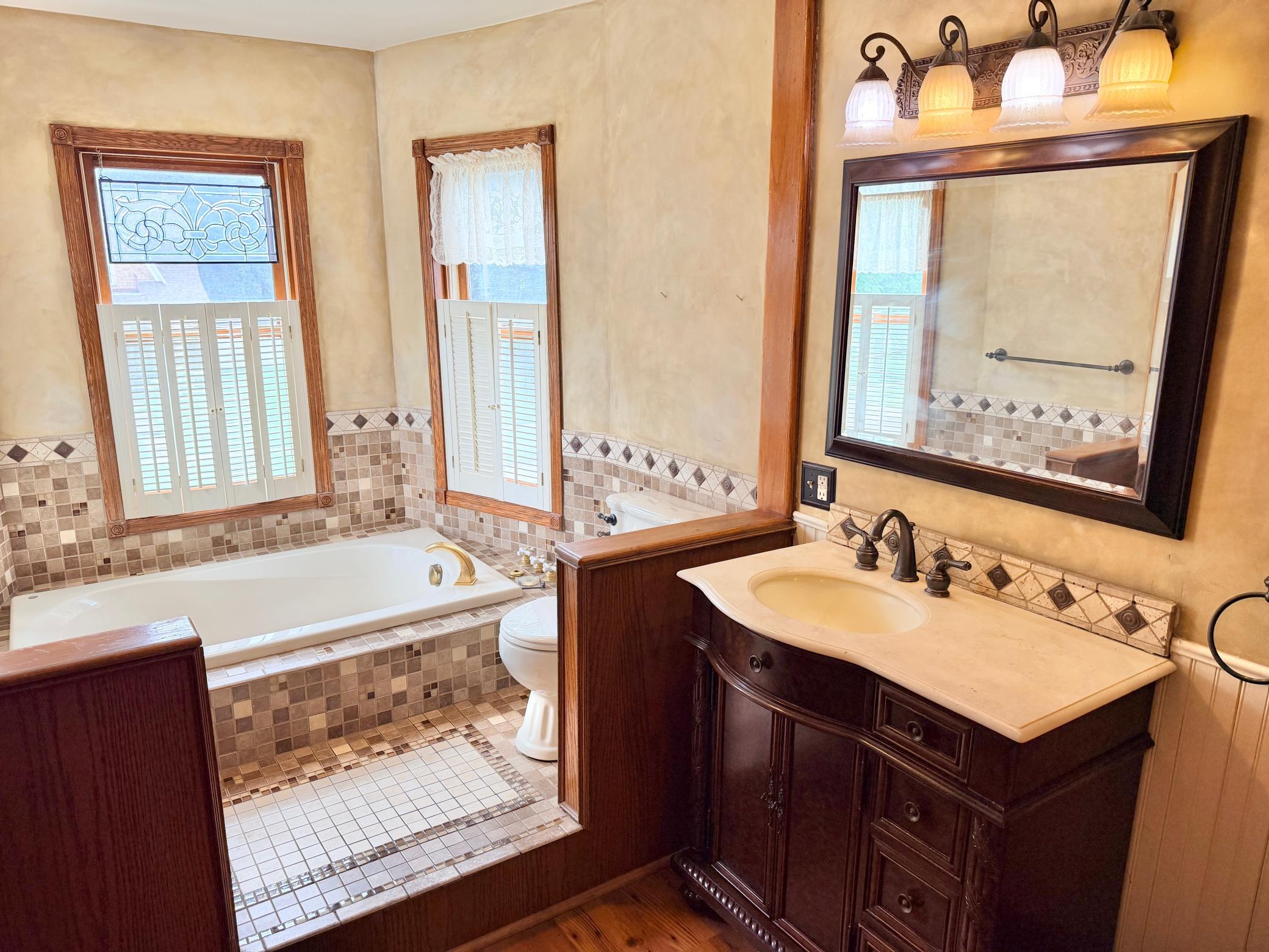 Upper level bathroom