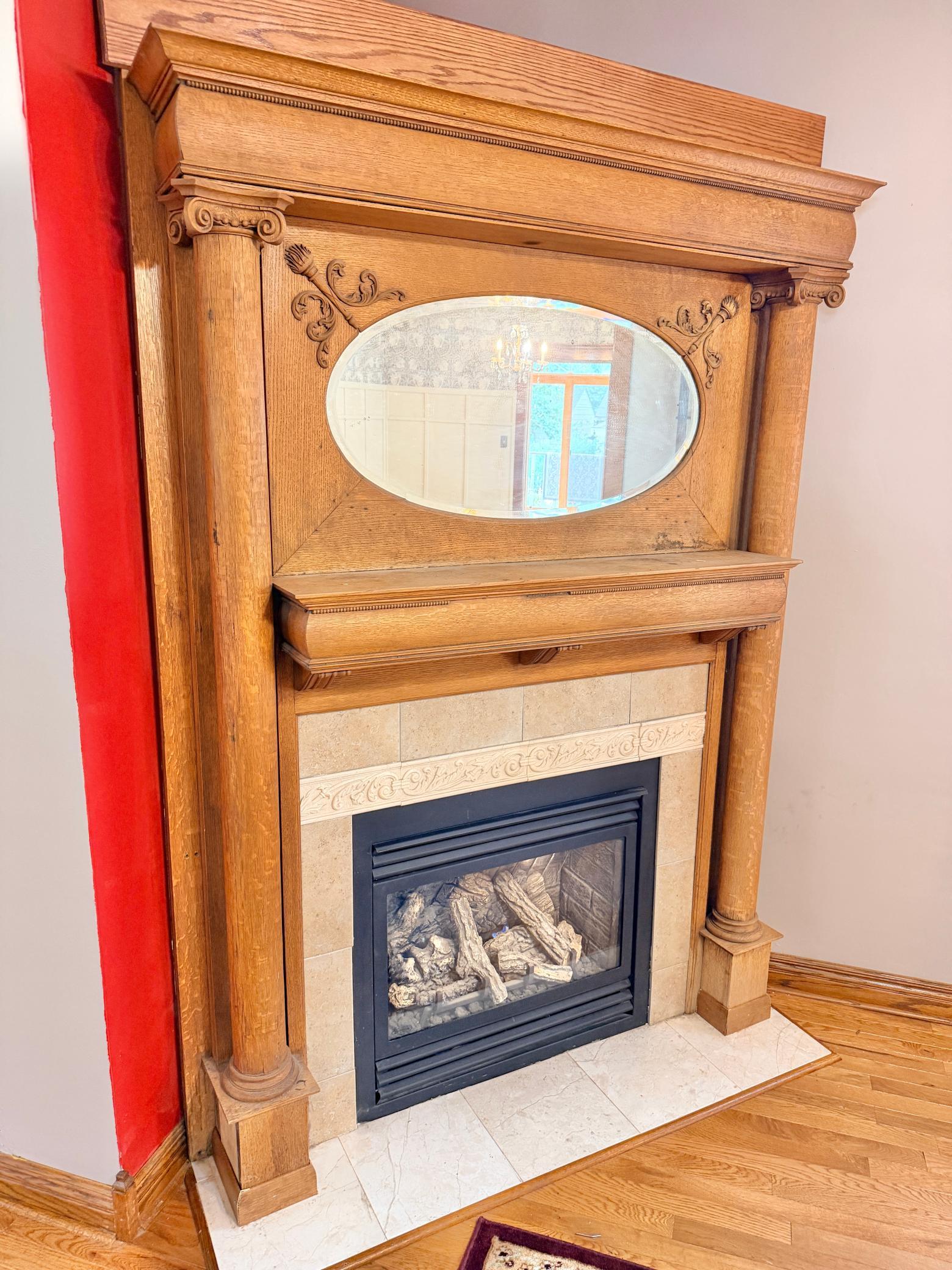 Gas fireplace