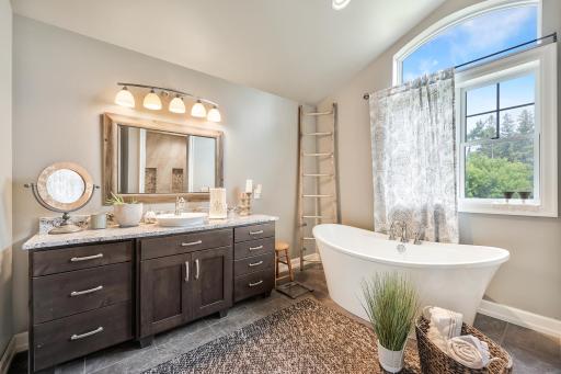 Primary Suite Bathroom