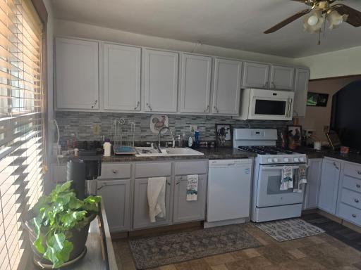 spacious kitche