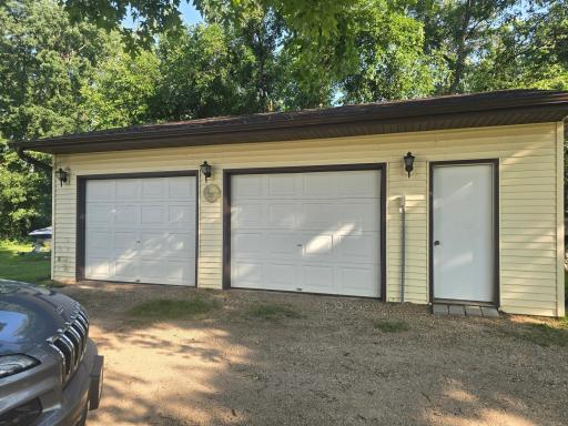 heated/ac double garage