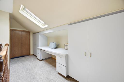 Flex space - storage - upstairs