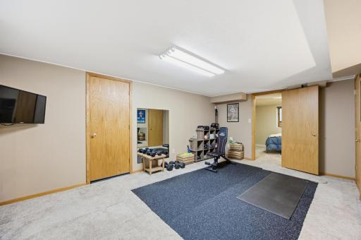 Fitness space - lower level