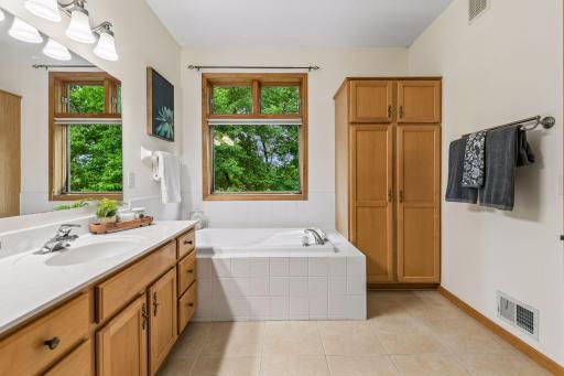 14314 Robin Road NE, Prior Lake, MN 55372