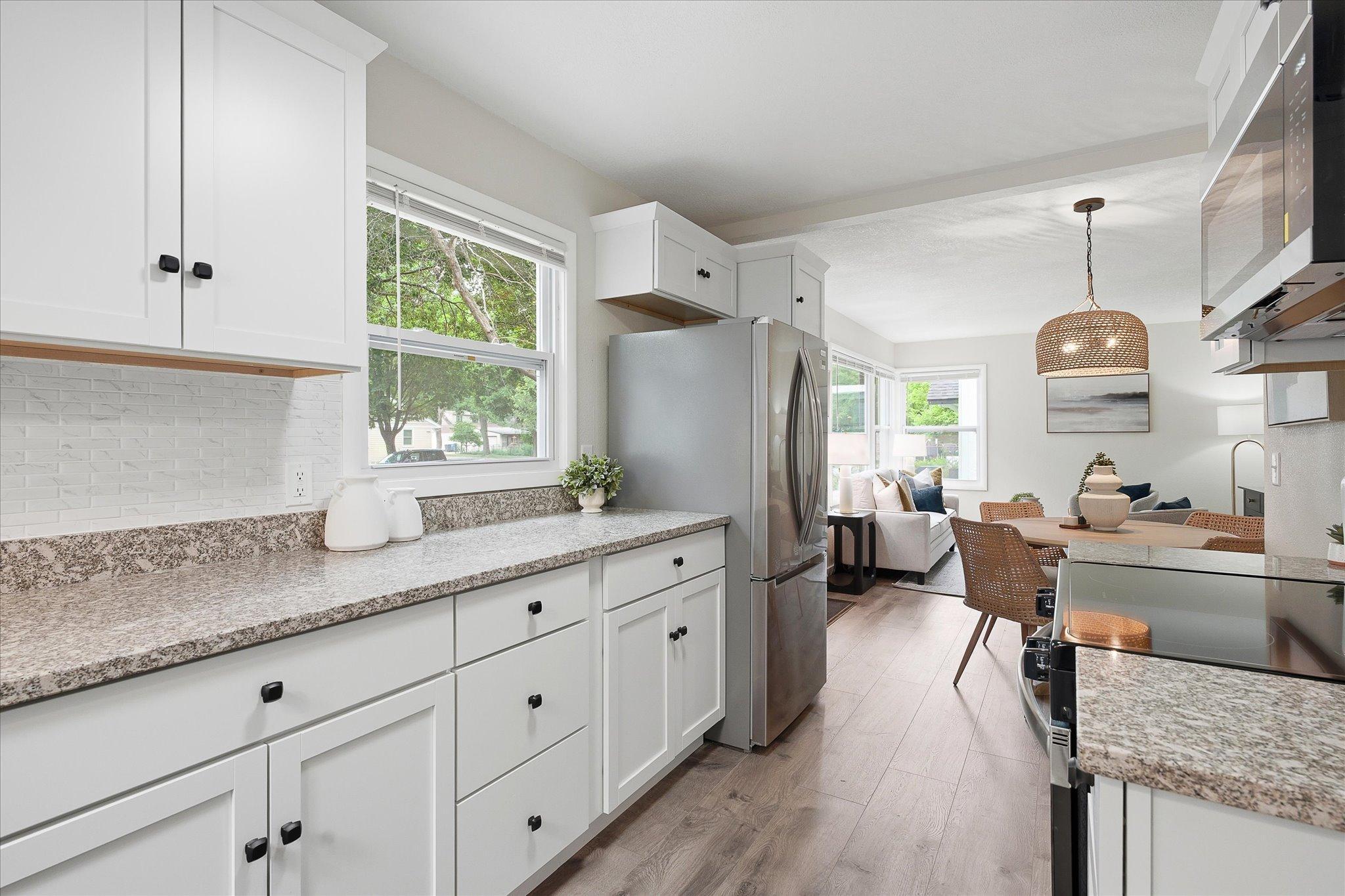 16-5609 27th Ave S [3257057]- 016.jpg