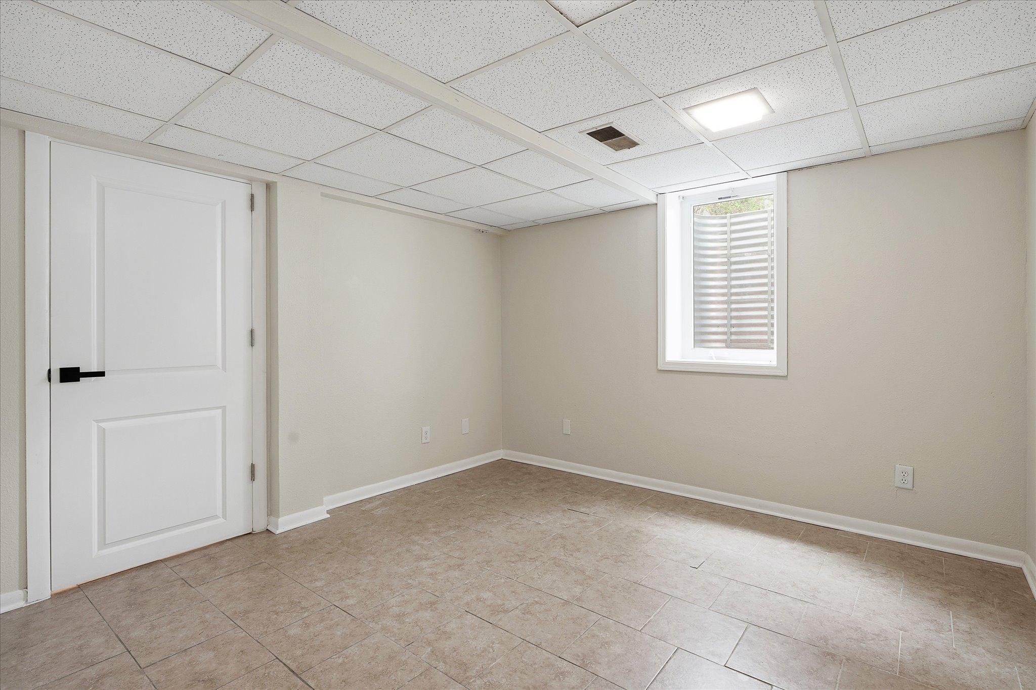 34-5609 27th Ave S [3257057]- 034.jpg