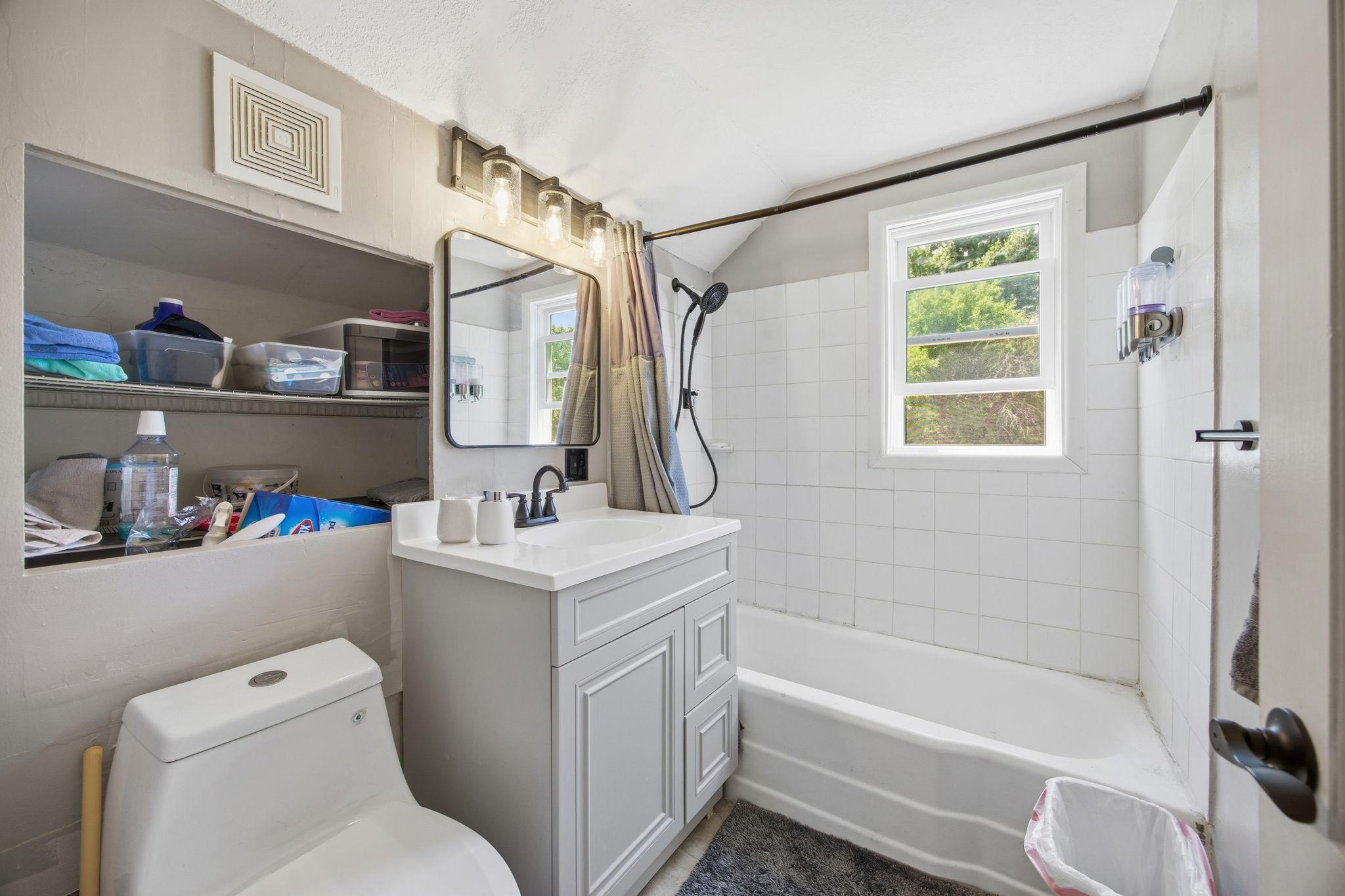 Upper Bathroom