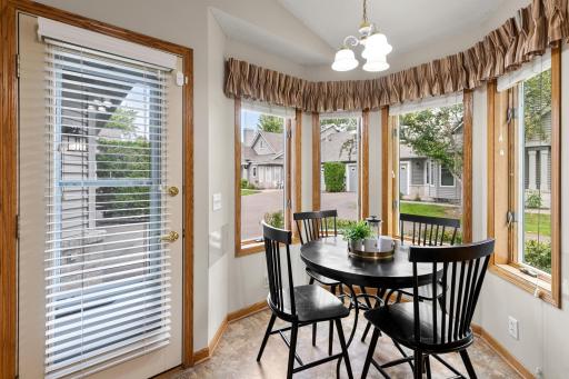 2556 Sumac Ridge, White Bear Lake, MN 55110