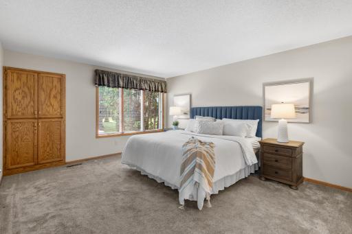 2556 Sumac Ridge, White Bear Lake, MN 55110