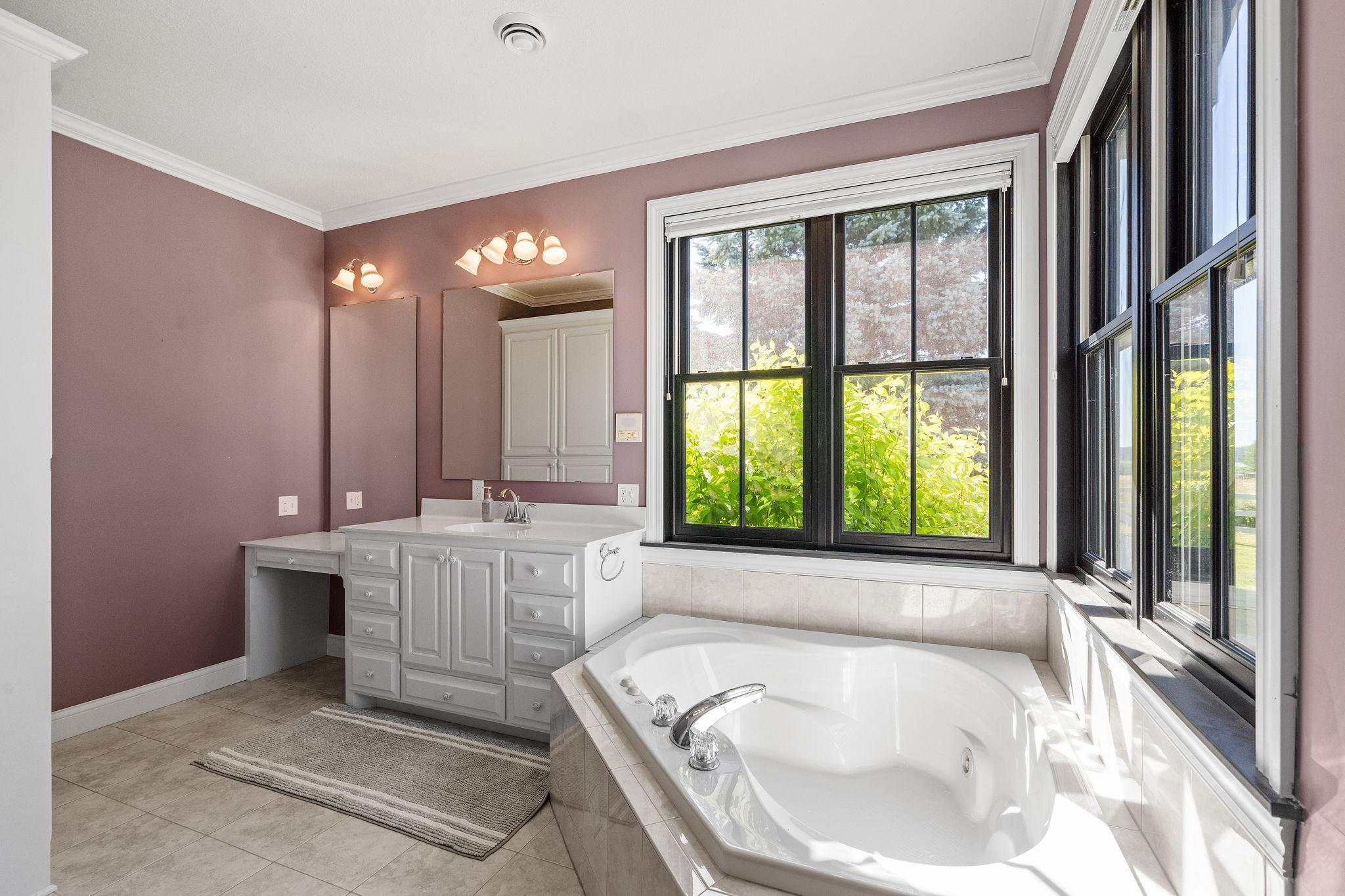 MASTER SUITE 1