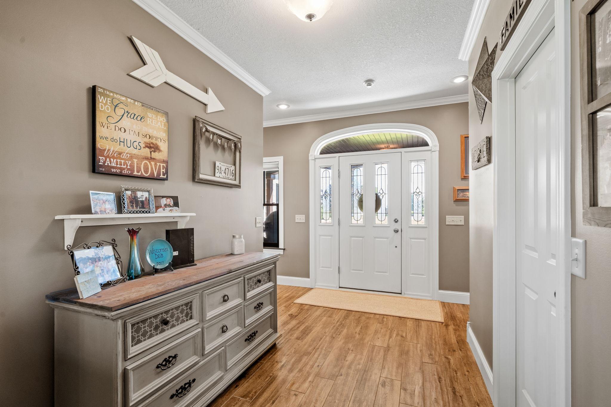 FOYER
