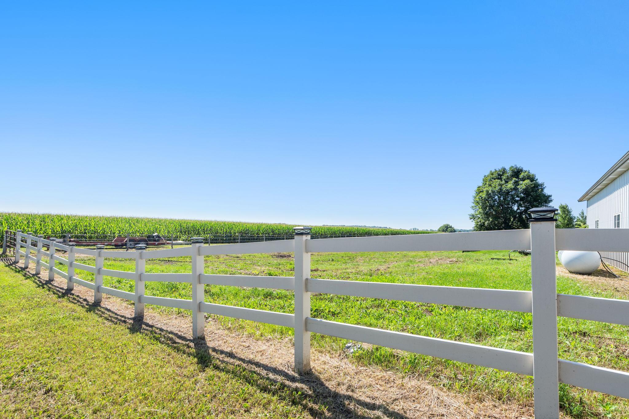 MAINTENACE FREE FENCING