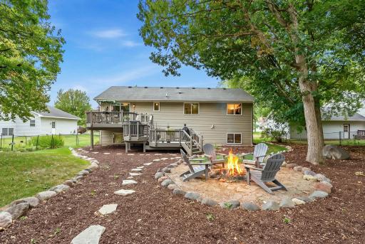 9-web-or-mls-firepit_002.jpg