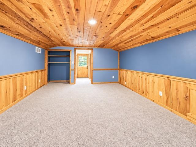 Upstairs bedroom with private bathroom