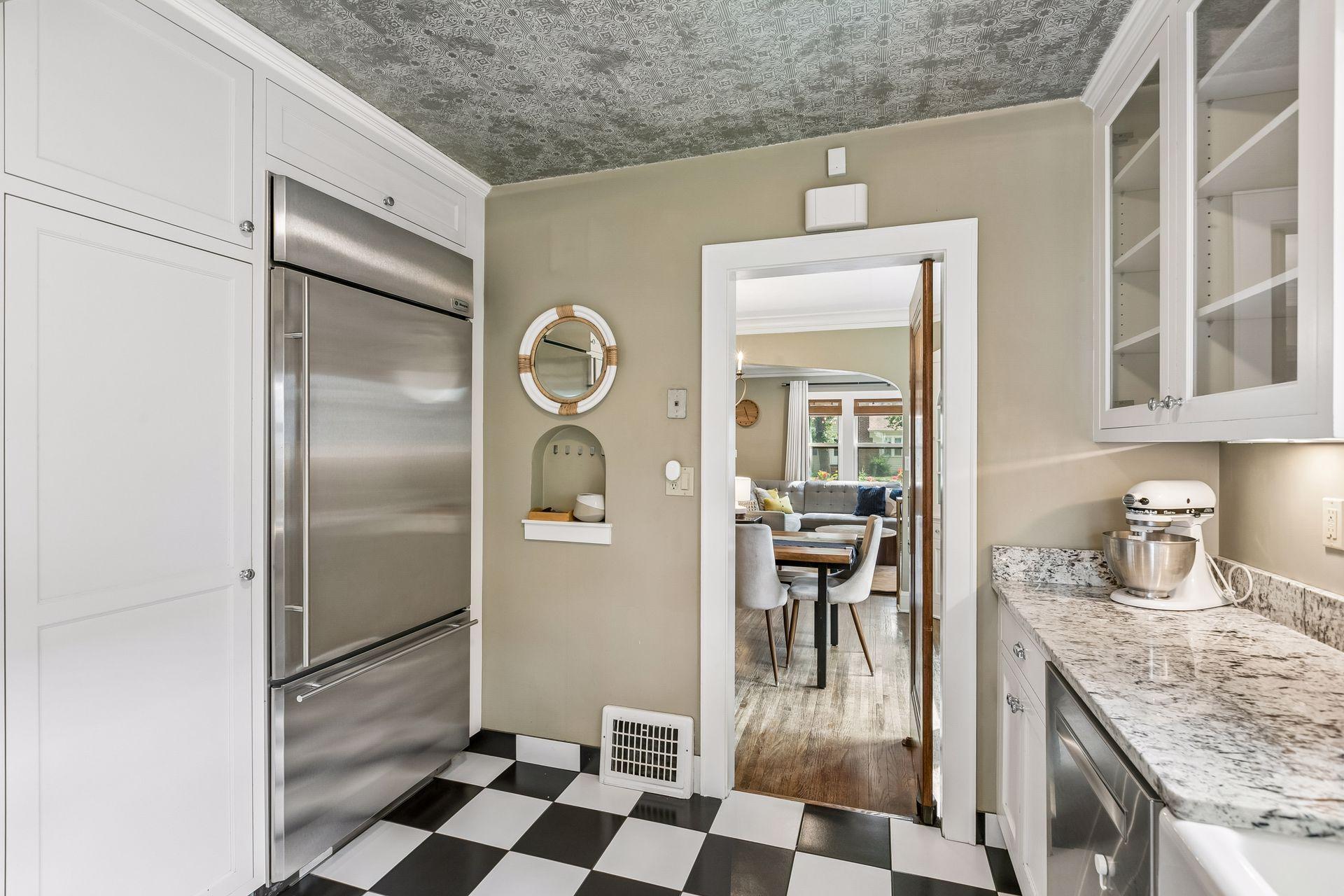 High-end stainless appliances