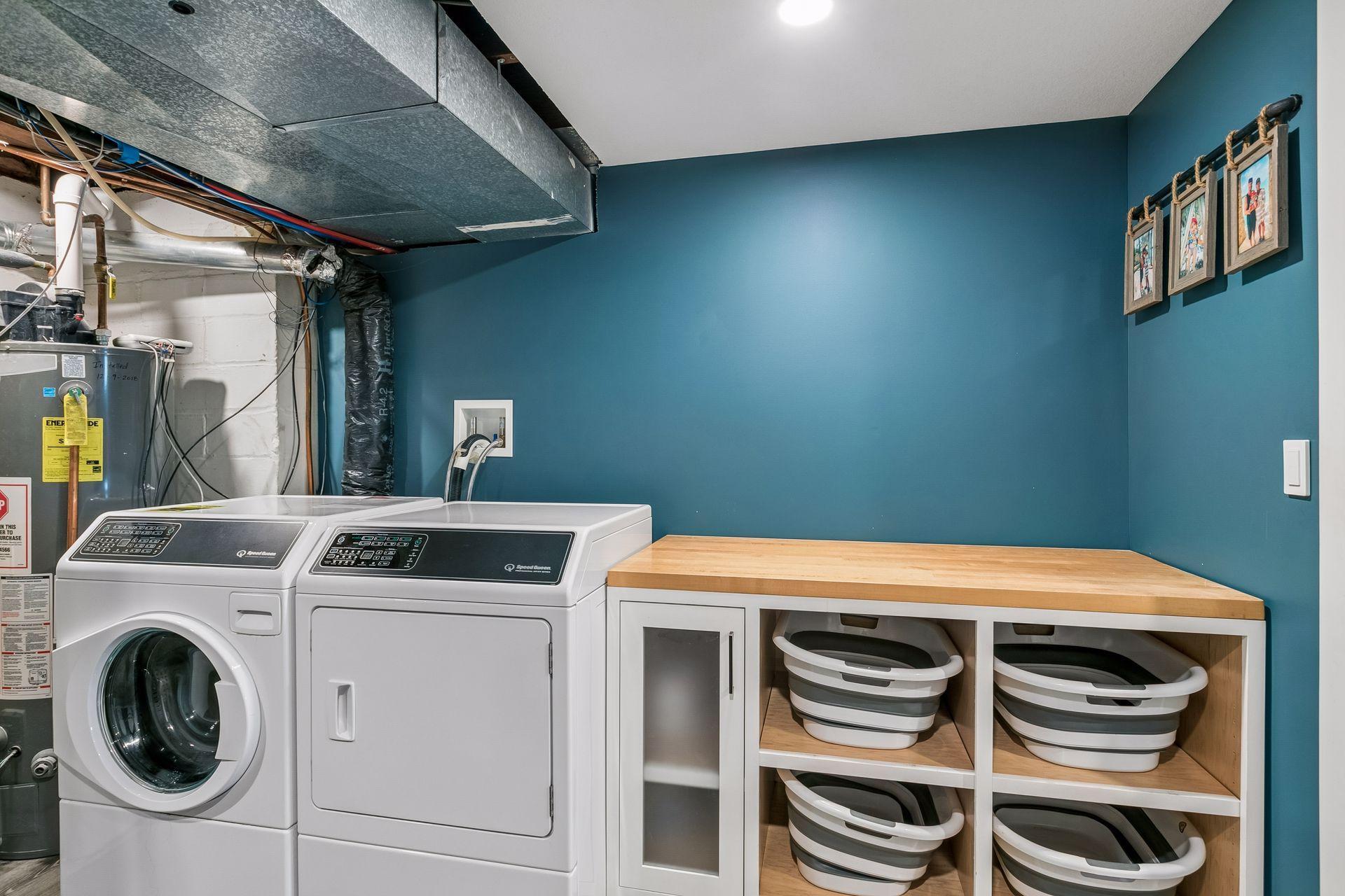 Inviting laundry w/quality features