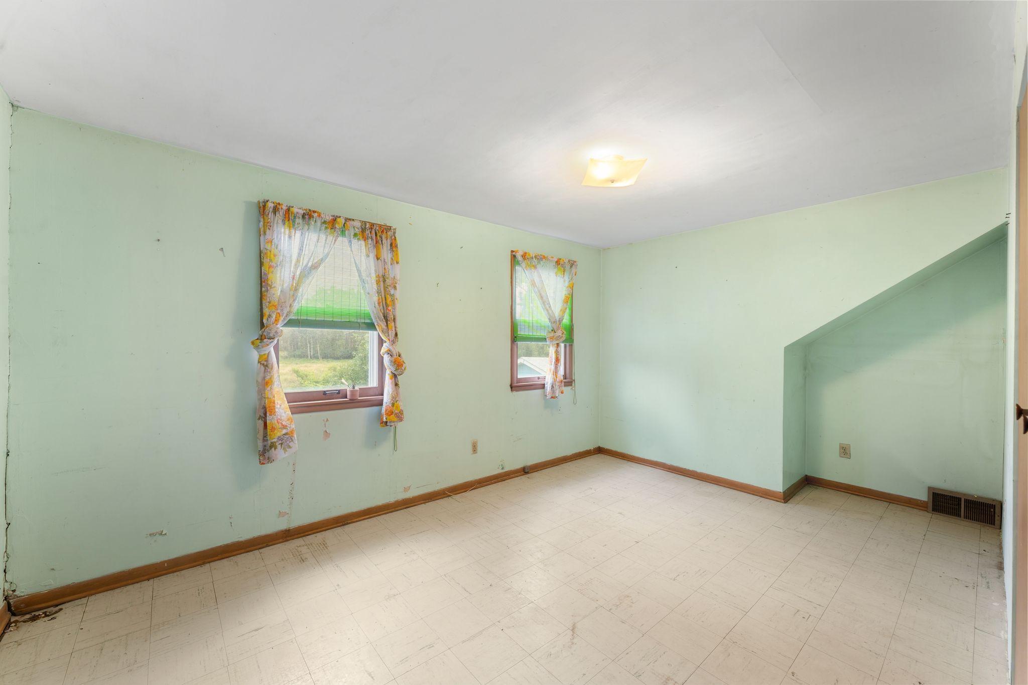 Upper level bedroom