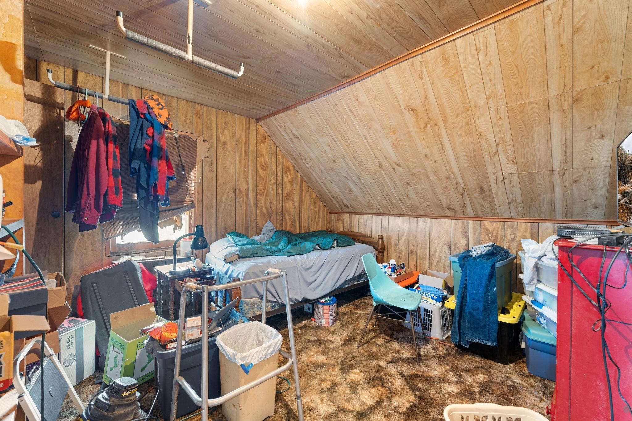 Upper level bedroom