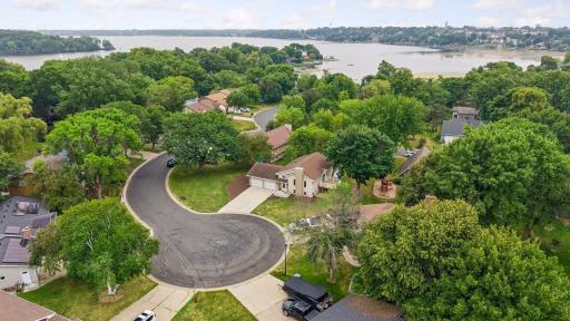 148 Stacy Circle, Waconia, MN 55387
