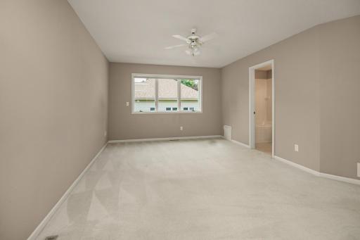 Large primary bedroom.