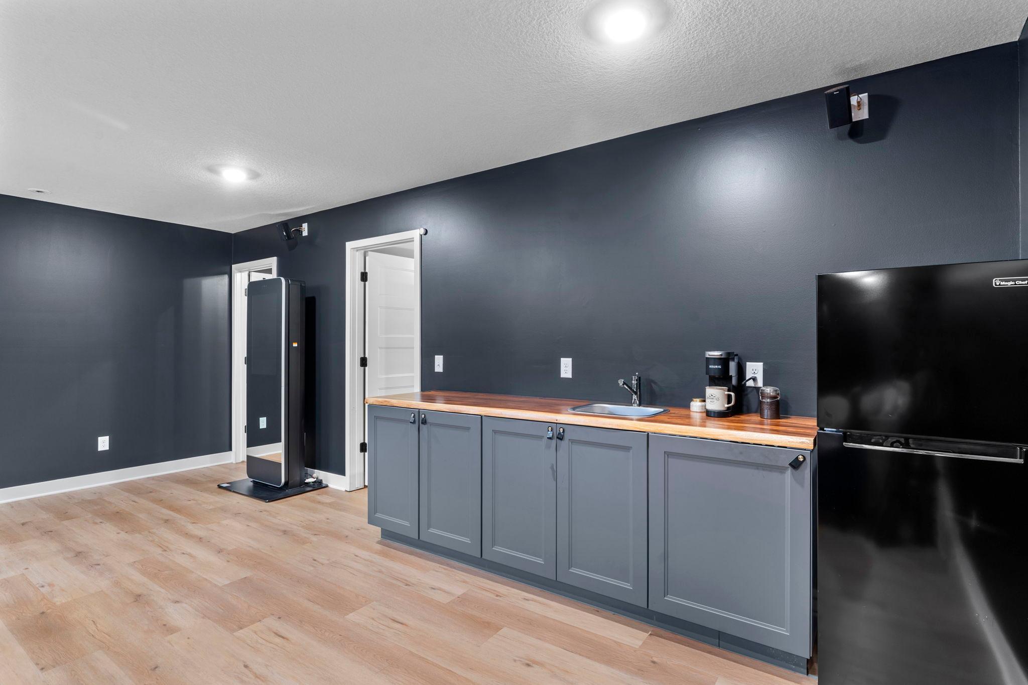 Wet Bar