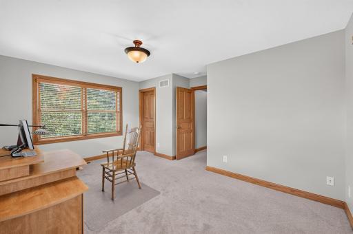 11224 Halstead Trail, Saint Paul, MN 55129