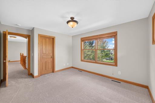 11224 Halstead Trail, Saint Paul, MN 55129