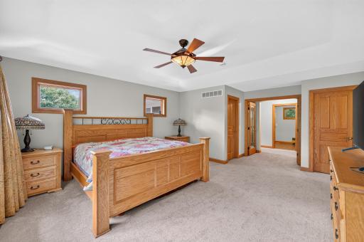 11224 Halstead Trail, Saint Paul, MN 55129