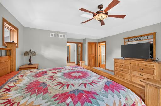 11224 Halstead Trail, Saint Paul, MN 55129