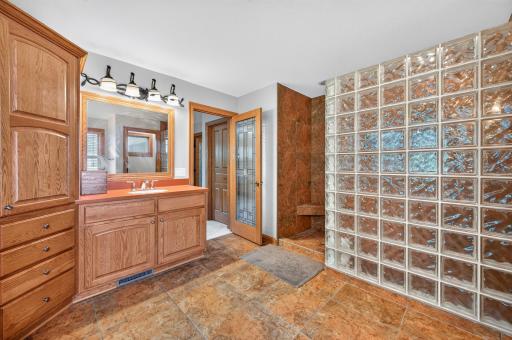 11224 Halstead Trail, Saint Paul, MN 55129