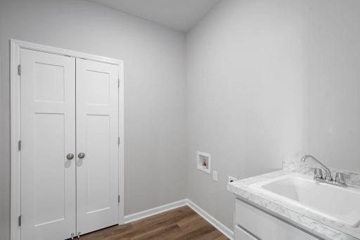 1186 Woods Creek Drive S, Delano, MN 55328