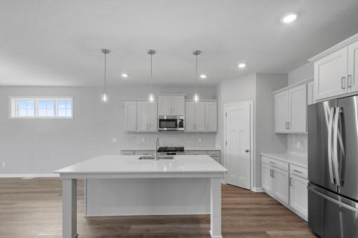 1186 Woods Creek Drive S, Delano, MN 55328
