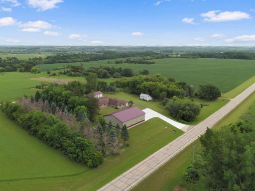 70082 270th Avenue, Kasson, MN 55944