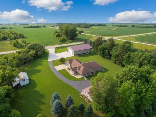 70082 270th Avenue, Kasson, MN 55944