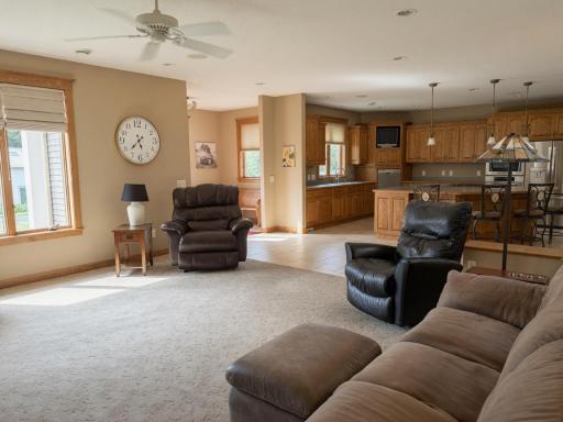 70082 270th Avenue, Kasson, MN 55944