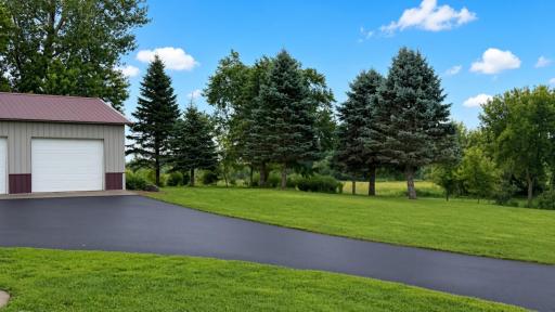 70082 270th Avenue, Kasson, MN 55944