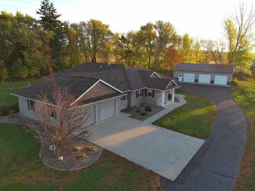 70082 270th Avenue, Kasson, MN 55944