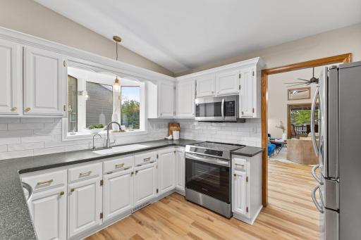 13762 93rd Place N, Maple Grove, MN 55369