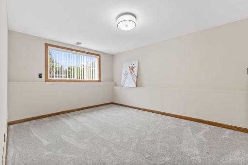13762 93rd Place N, Maple Grove, MN 55369