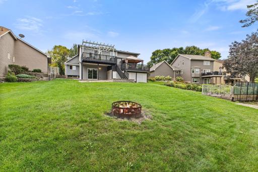 13762 93rd Place N, Maple Grove, MN 55369