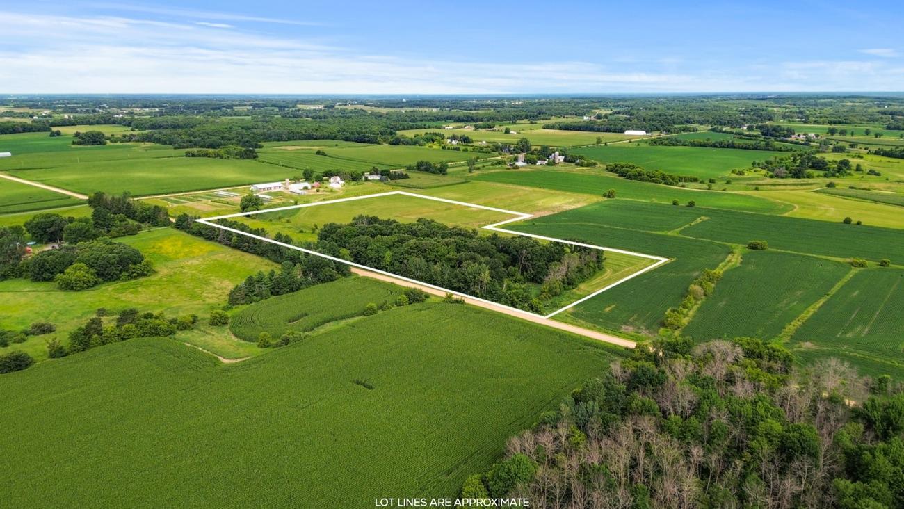 Approximate boundaries for this 20-acre parcel