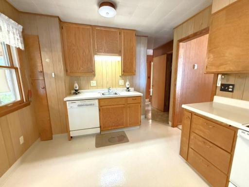 35689 Adams Point Trail, Frazee, MN 56544